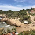 Spacious Apartment In Tarragona + Pool