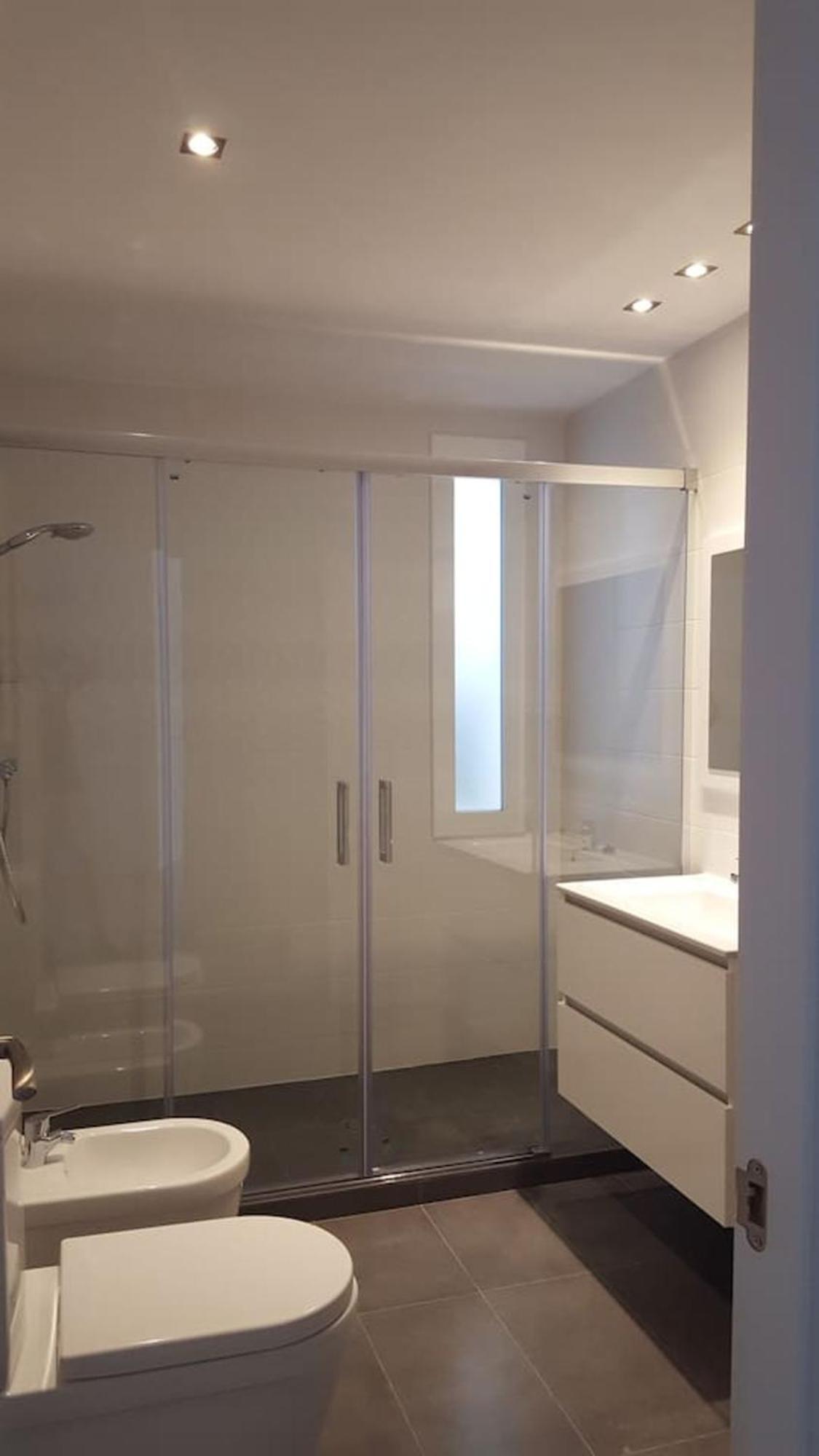 Spacious In + Pool *