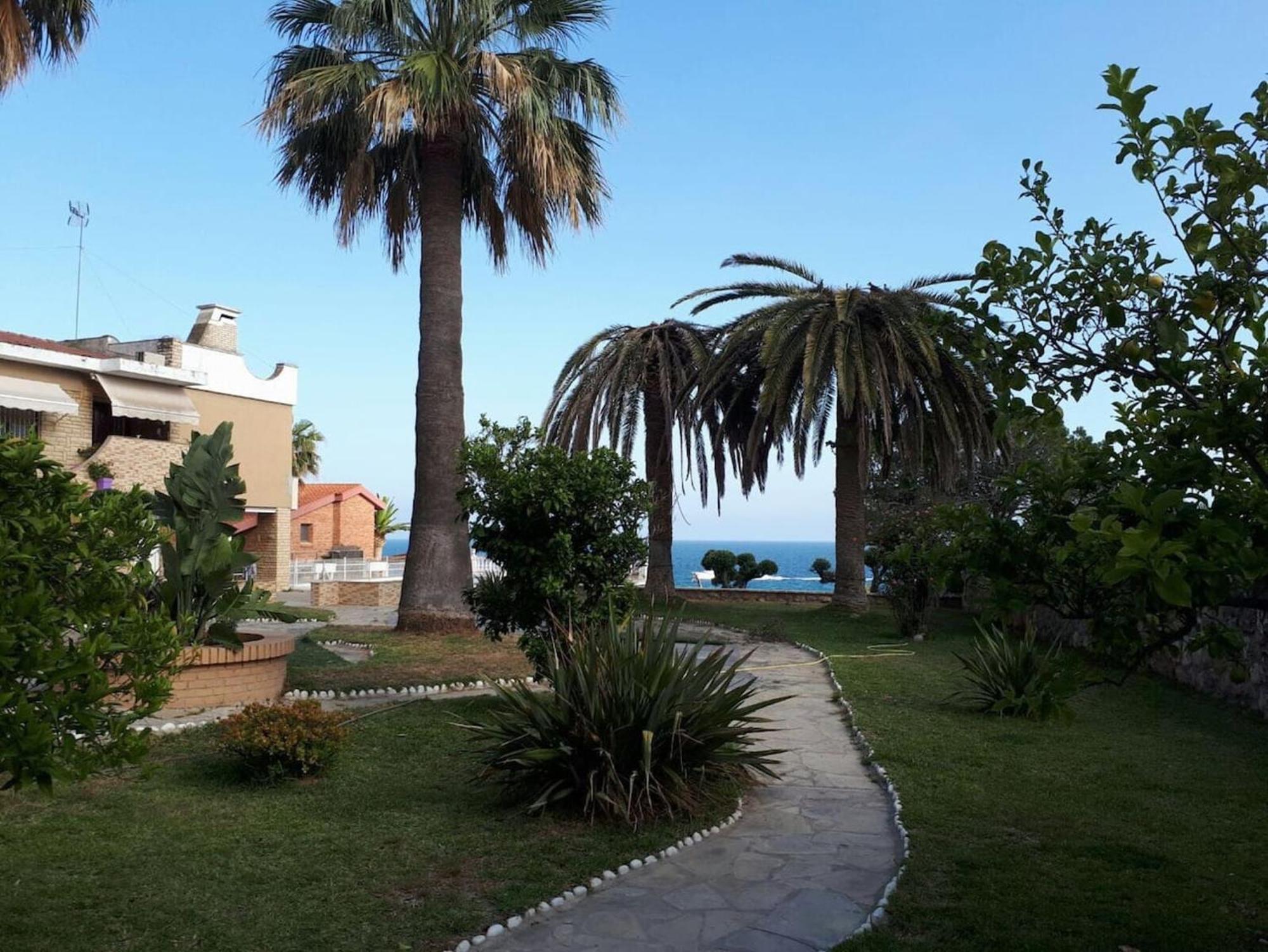 Apartamento Spacious In + Pool