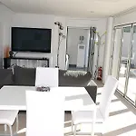 Spacious Apartment In Tarragona + Pool